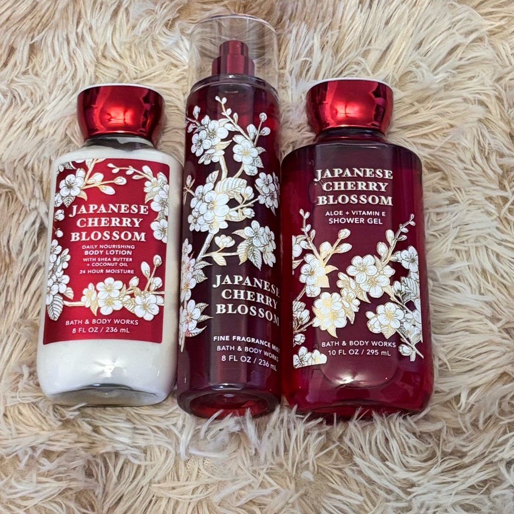 Bath & Body Works Red Body Wash Collection
